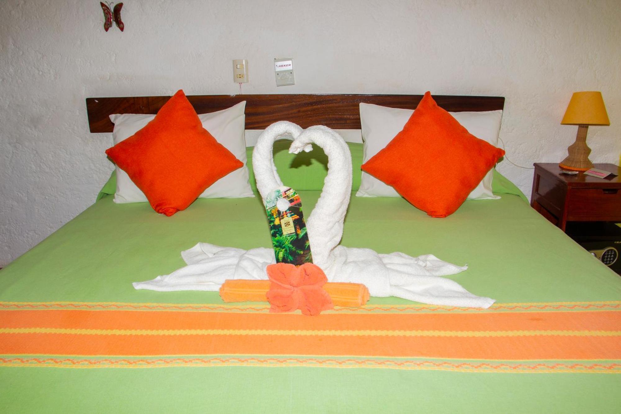 Hotel La Cabana เปอร์โตแองเจิล ภายนอก รูปภาพ